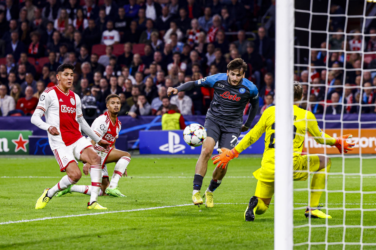Arsenal កំពុងទាក់ទងខ្សែបម្រើស្លាបរបស់ Napoli | CBS Sport